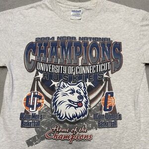 UConn Basketball T Shirt Medium 2004 National Championship Mens Womens Huskies